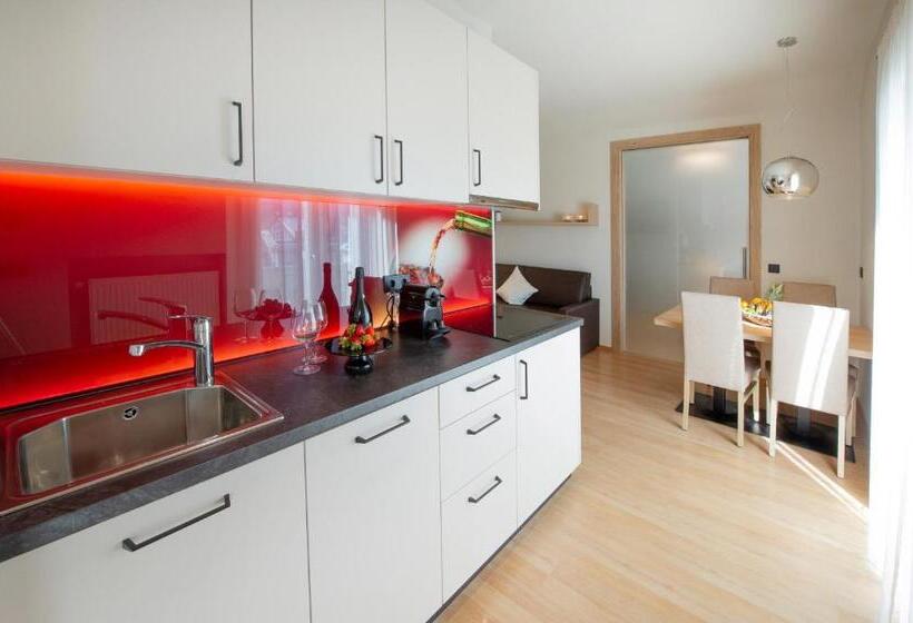 Апартаменты 2 Спальни, Haus Gregori