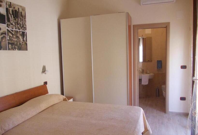 Номер Стандарт, Bed And Breakfast Teresa Masselli