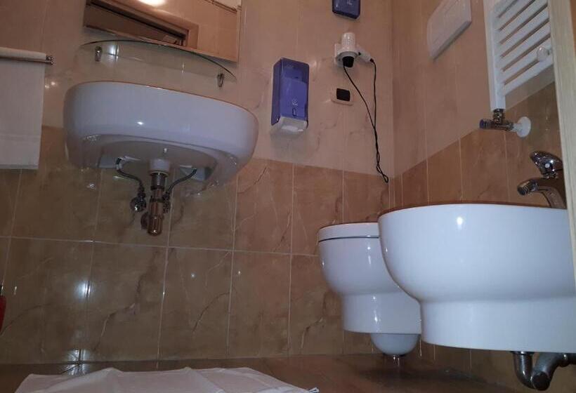 Номер Стандарт Трехместный, Bed And Breakfast Teresa Masselli