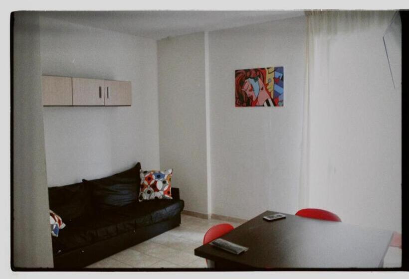 آپارتمان 1 خوابه با تراس, Tropicana Residence