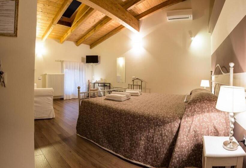 디럭스 룸, Agriturismo E Agricamping Le Nosare
