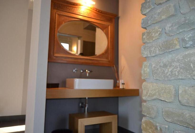 豪华园景房, Relais Borgo Del Gallo