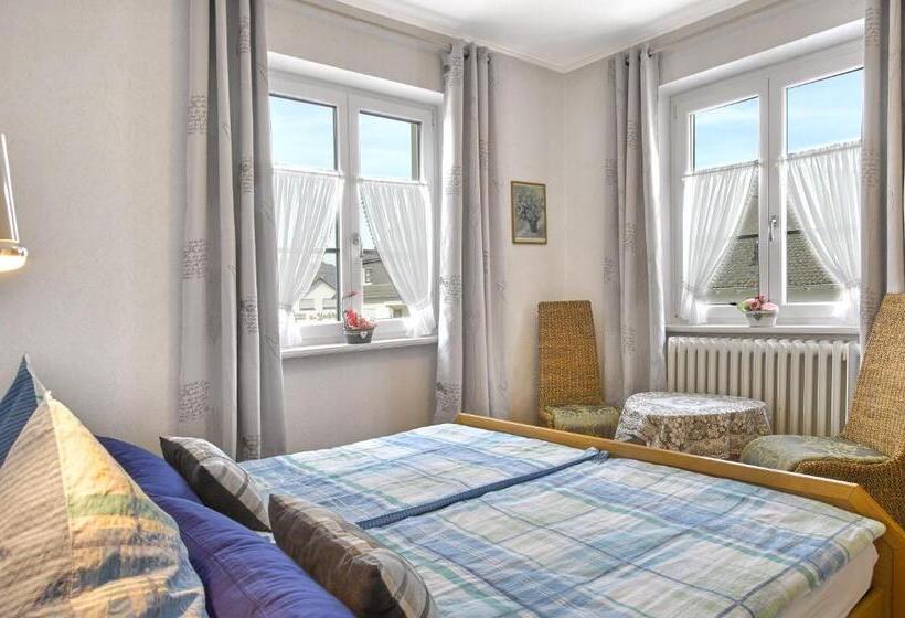Номер Стандарт, Pension Haus Am Walde Brodenbach, Mosel