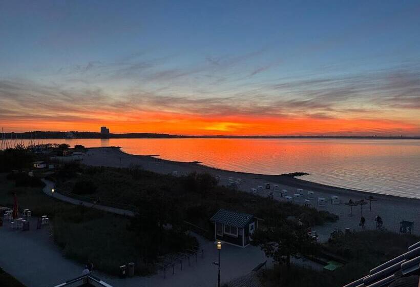 Номер Стандарт Вид на Море, Seaside Strand
