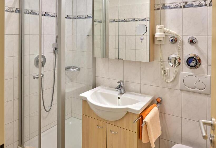 Номер Deluxe с Балконом, Appartement Haus Blumenhof