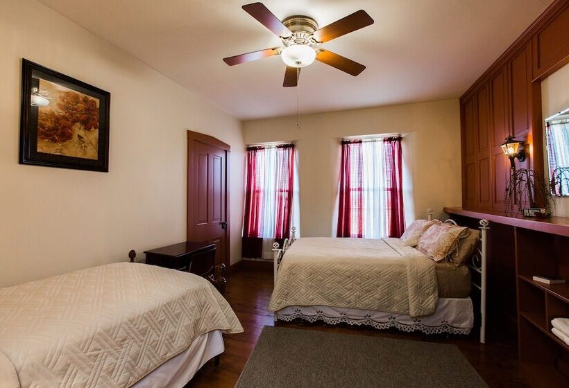 Номер Стандарт Совместная Ванная, Red Rose Bed & Breakfast