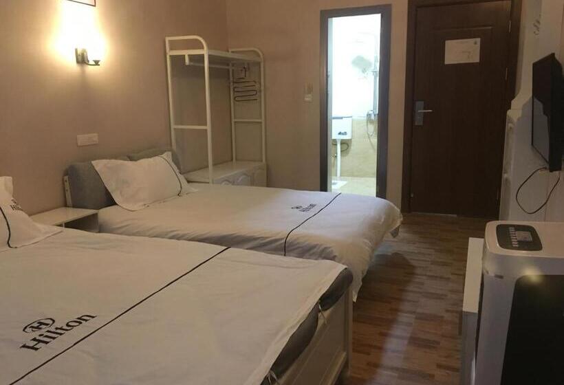 Номер Стандарт Трехместный, Huakun Chain Tourist Guest House