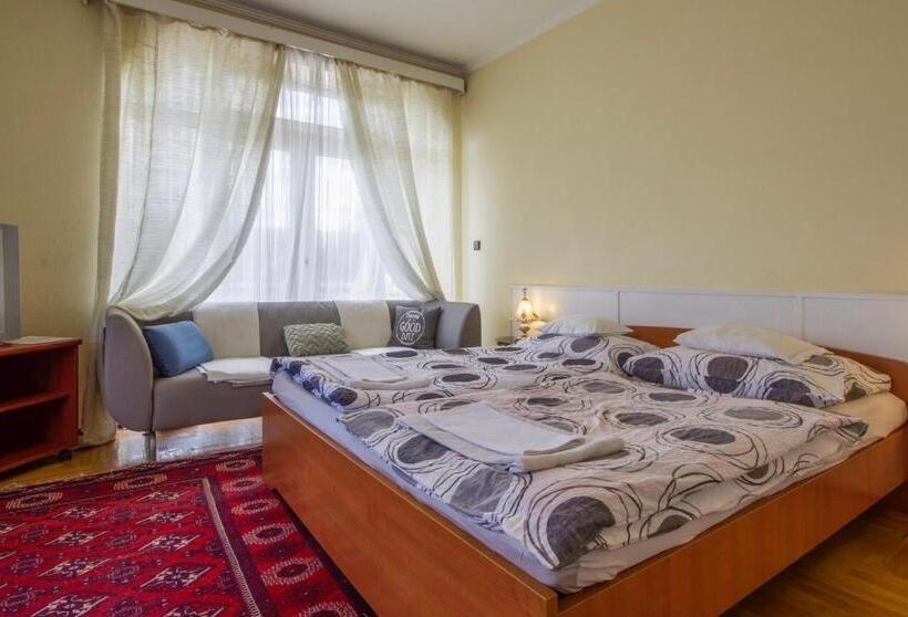 Номер Deluxe, Eva Rooms