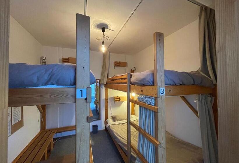 공동 객실, Guest House Active Life  Yado