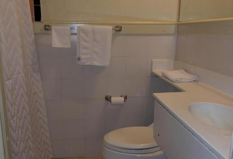 Номер Стандарт, Luxury Inn
