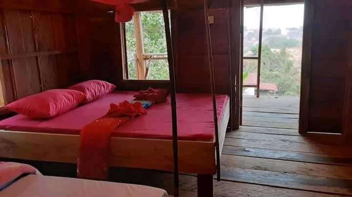 标准间带山景, Tree Lodge Banlung