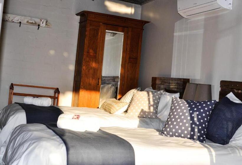 Дом 1 Спальня, Avonsrus Guesthouse
