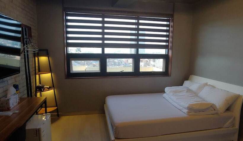 Quarto Estandar, White Windmill Guesthouse
