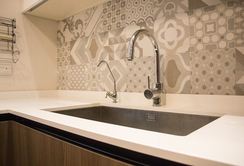 اتاق استاندارد با سرویس بهداشتی مشترک, Luxury Msida Circle Suites