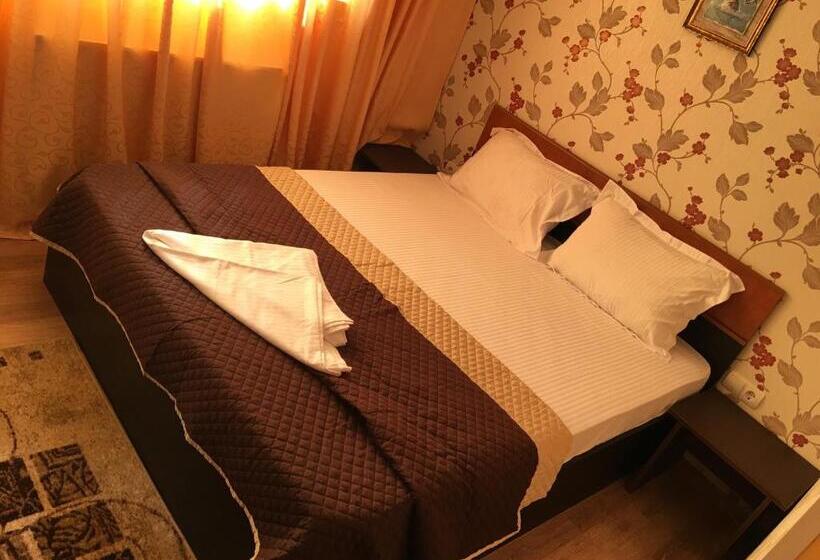 اتاق استاندارد یک نفره, Hostel Denisa