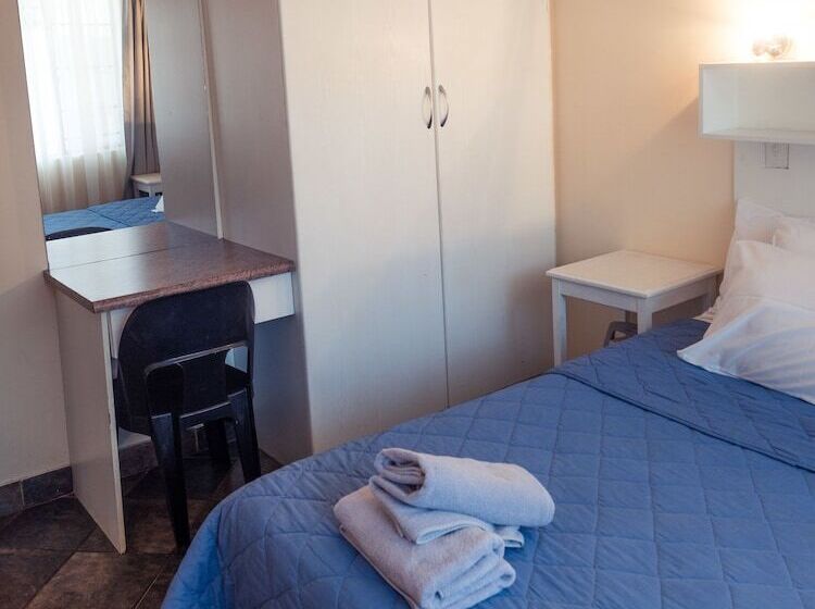 בקתת חדר, Hartbeespoort Holiday Resort