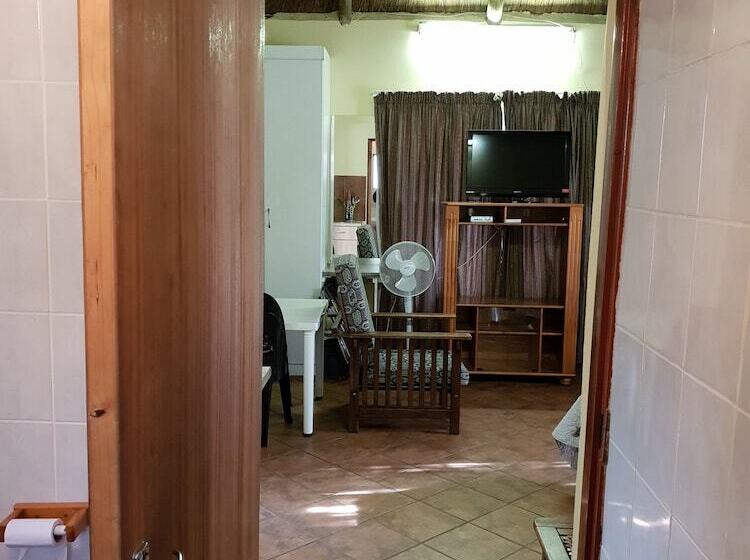 בקתת חדר, Hartbeespoort Holiday Resort