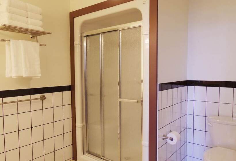 デラックススタジオ, Water Suites