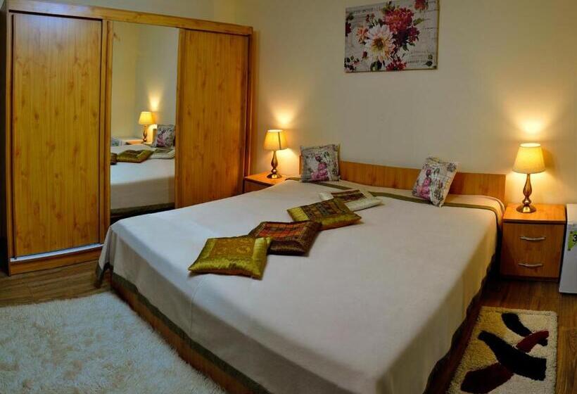 Номер Стандарт, Casa Belazur