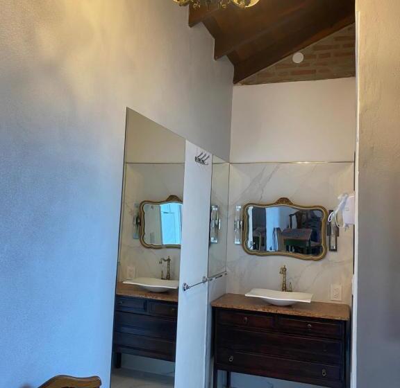 带阳台套房, Apart Y Suite Portal Del Luz
