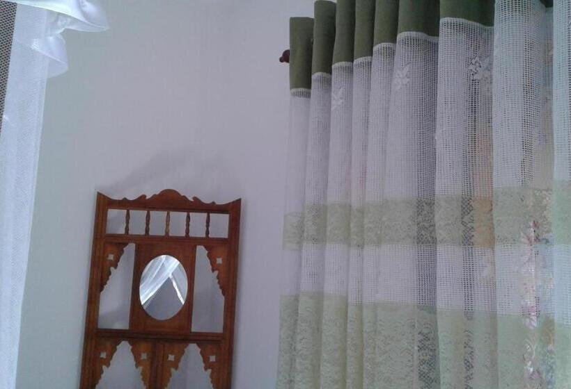 اتاق استاندارد با چشم‌انداز باغ, Green View Guest