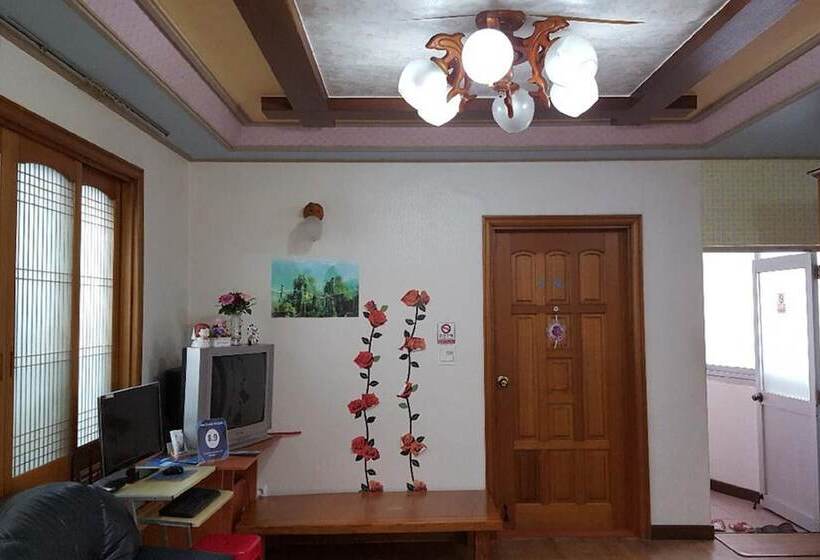 패밀리 룸, Jeju Sunflower Guest House