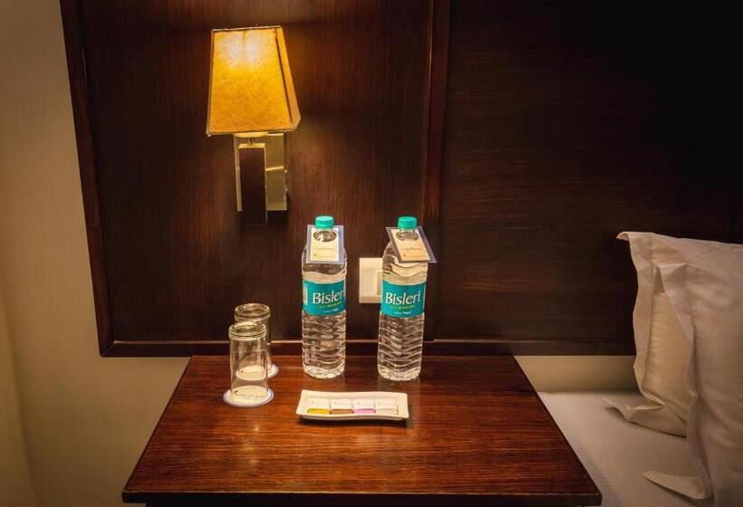 Апартаменты 1 Спальня, Rosewood Apartment Hotel   Pantnagar