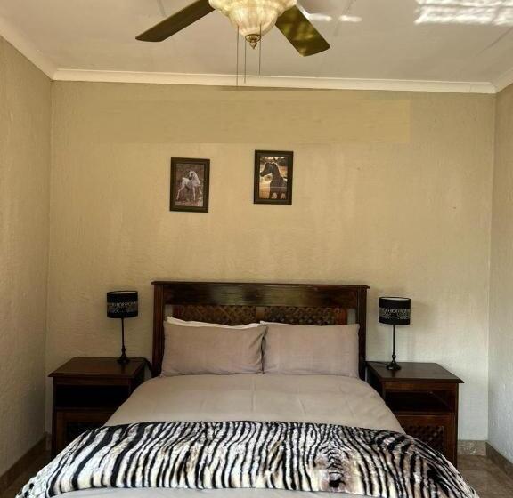 Шале 1 Спальня, Silver Mist Resort, Haenertsburg