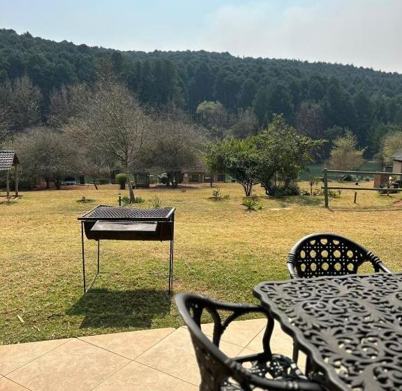 Шале 1 Спальня, Silver Mist Resort, Haenertsburg
