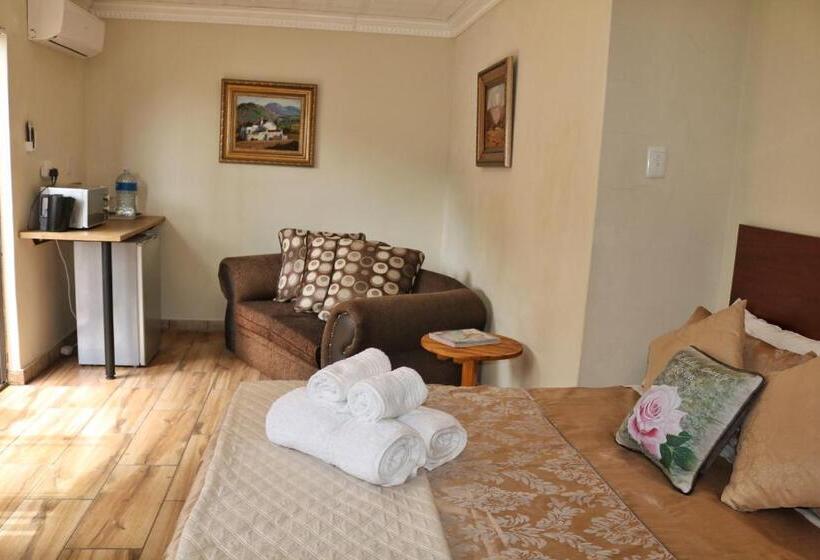 Студия Deluxe, Kairos Home
