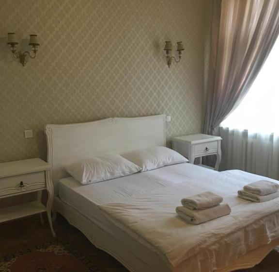 آپارتمان لوکس 1 خوابه, Guest House Anna Caffe