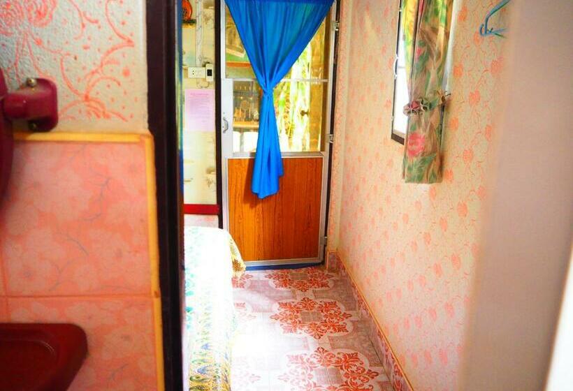 스탠다드 룸, Three J Guesthouse
