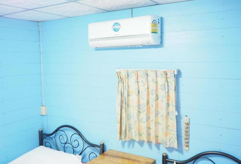 스탠다드 방갈로, Three J Guesthouse
