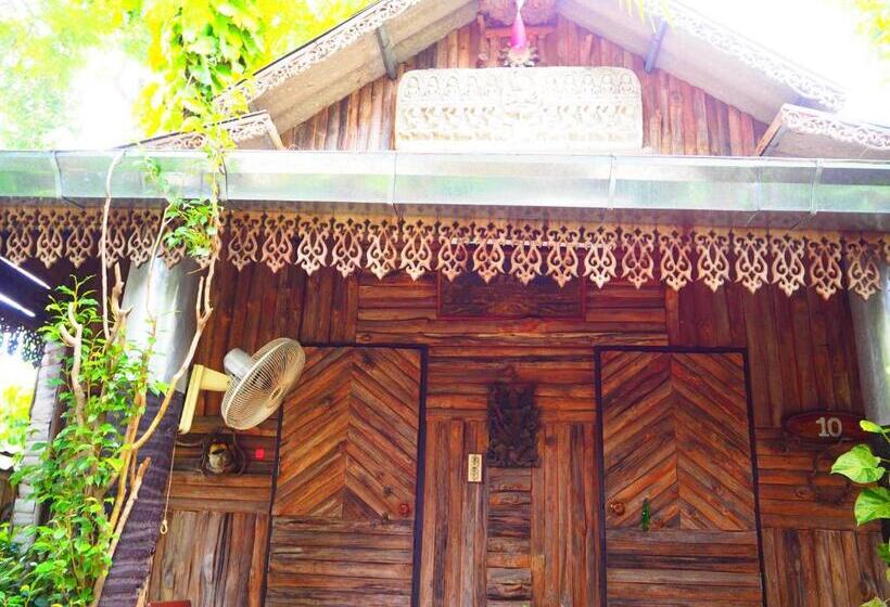 패밀리 방갈로, Three J Guesthouse