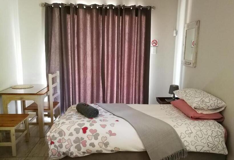 Номер Deluxe, Kalahari Rus