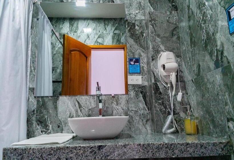 Семейный Номер, Patty House Galapagos