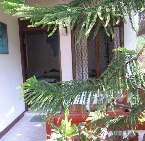 Номер Стандарт Трехместный, Devi Tourist Home