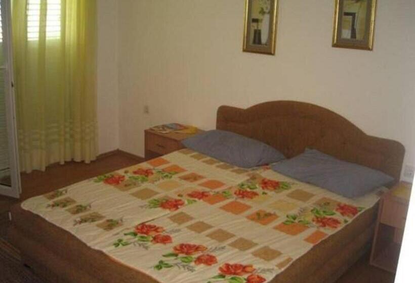 آپارتمان 1 خوابه با بالکن و چشم‌انداز دریا, Guest House Plima 2