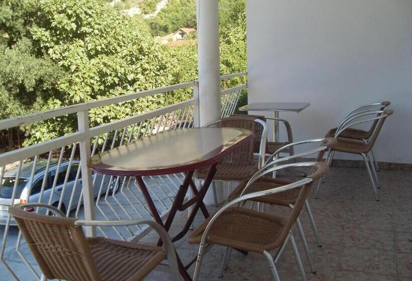 اتاق استاندارد, Guest House Sandra
