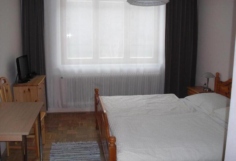 Номер Стандарт, Gasthof Zum Heiligen Nikolaus