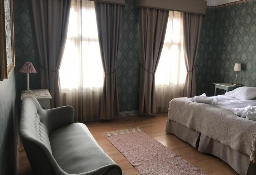 غرفة قياسية حمام مشترك, Ombergs Turisthotell