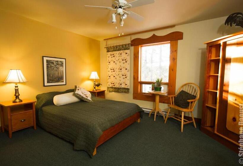 Номер Стандарт, Auberge Saint Mathieu