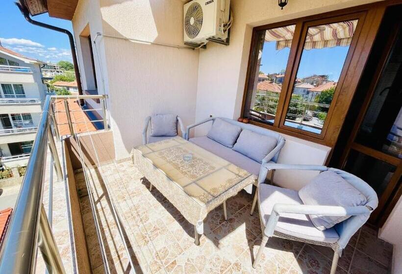 带2个卧室的公寓, Kastela Guest House
