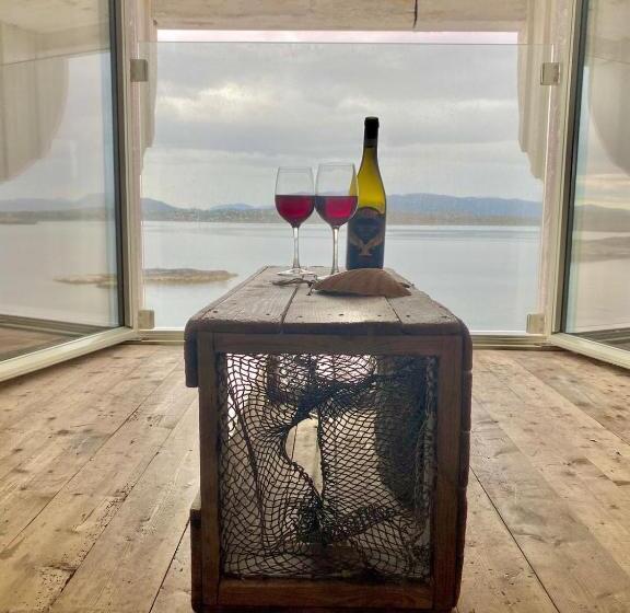 １ベッドルームのスーペリアアパートメント, Sveggvika Guesthouse