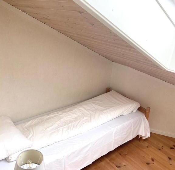 带2个卧室的公寓, Sveggvika Guesthouse