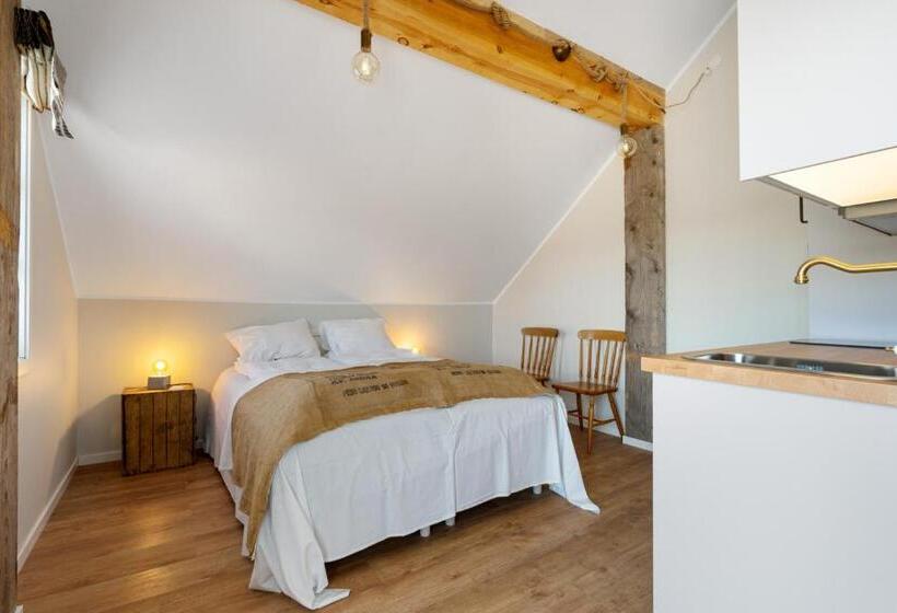 标准工作室, Sveggvika Guesthouse