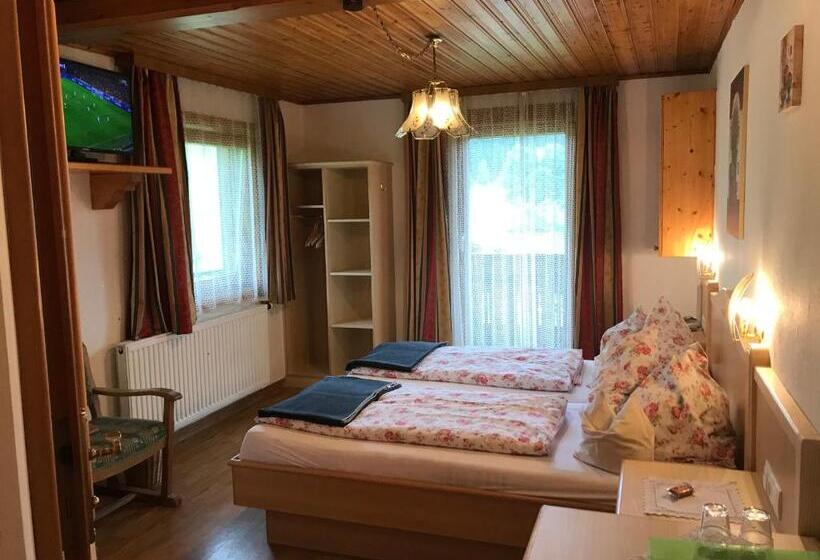 Номер Стандарт с Балконом, Pension Greimelbacherhof
