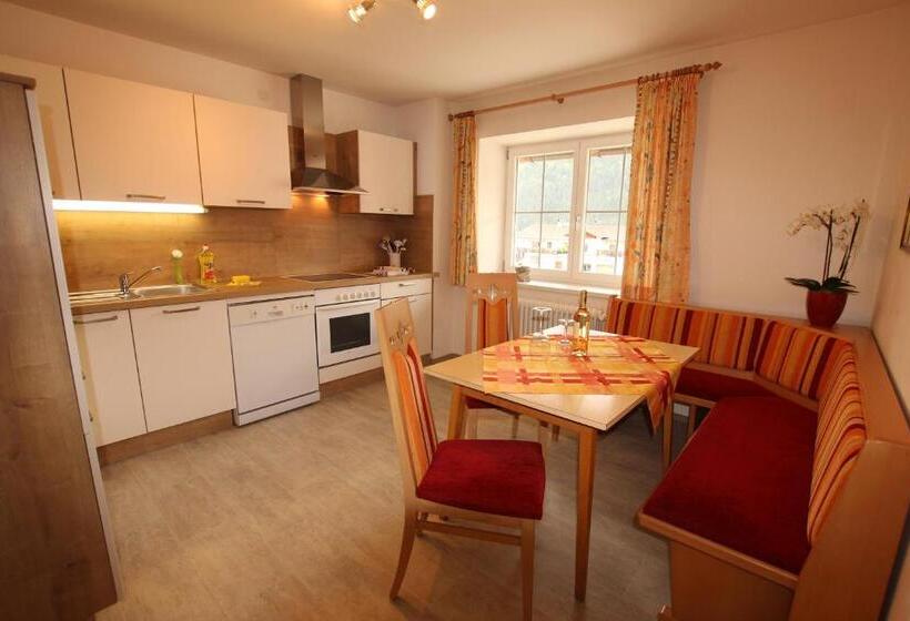 Апартаменты 3 Спальни, Appartementhotel Zugspitzhof