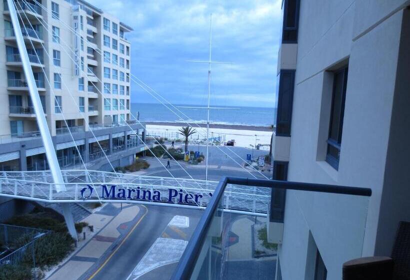 Apartament 1 Sypialnia, Lights Landing Apartments