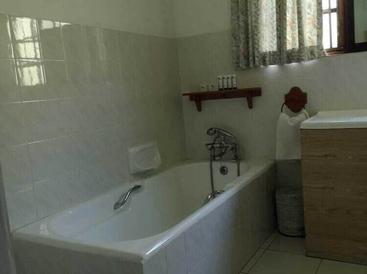 Номер Стандарт, Brackens Guest House